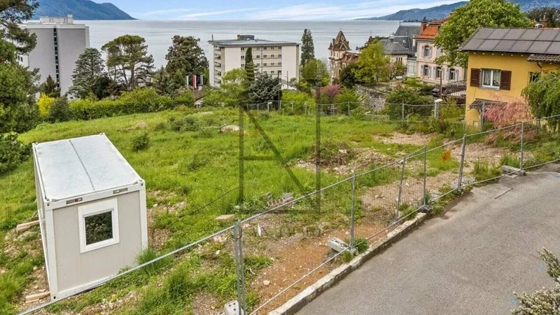 Renovierte Villa 6+1 in Montreux, Schweiz