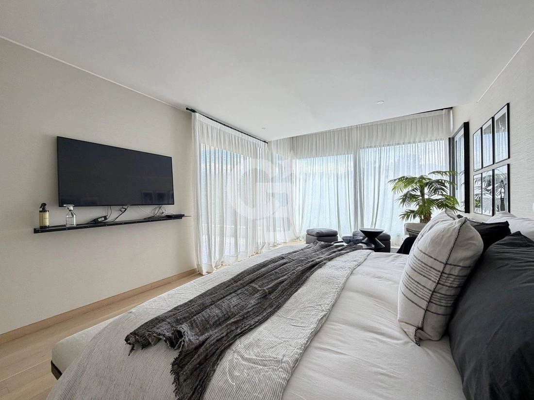 智利圣地亚哥 3+1 公寓(含露天车位)