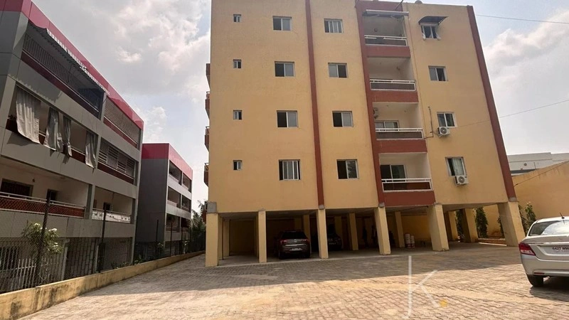 阿比让, 科特迪瓦 1+1 带礼宾服务公寓