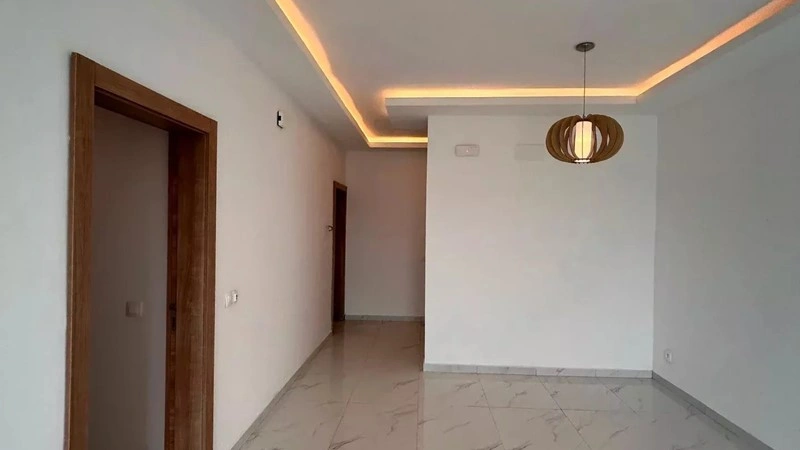 阿比让(科特迪瓦)带电梯的3+1公寓