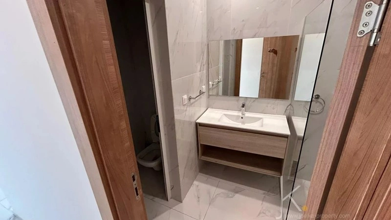 阿比让(科特迪瓦)带电梯的3+1公寓