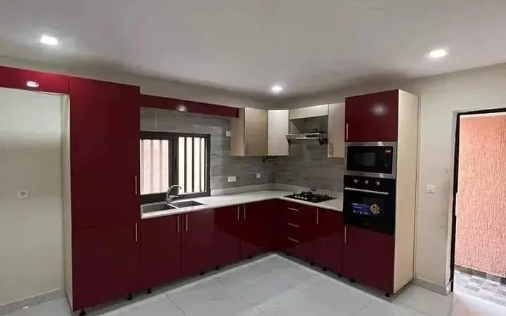 阿比让(科特迪瓦)3+1 带开放泳池公寓