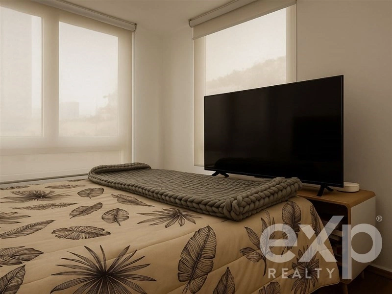 智利瓦尔帕莱索带开放式泳池的 3+1 公寓