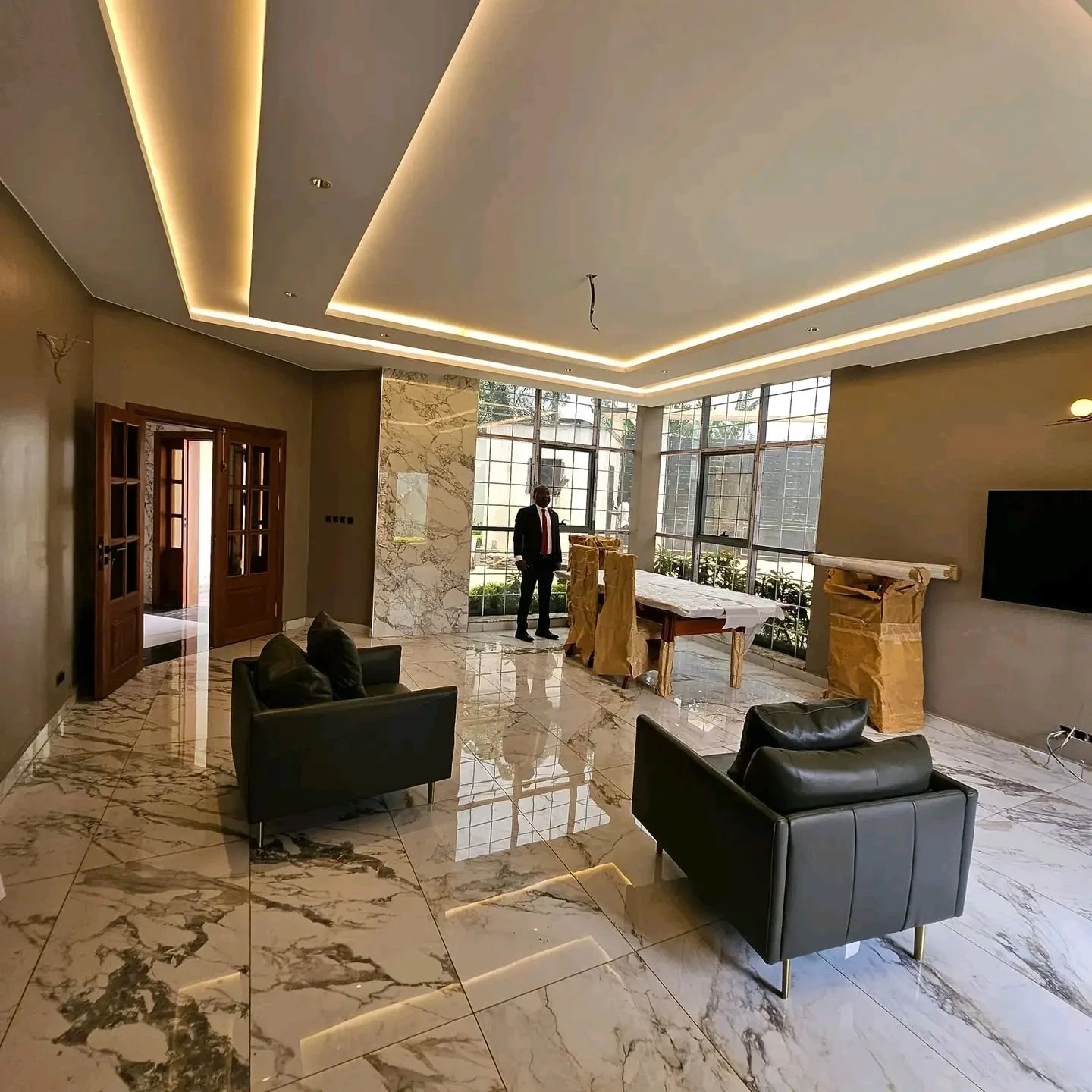 喀麦隆雅温得 170 m² 复式住宅,带露天停车位