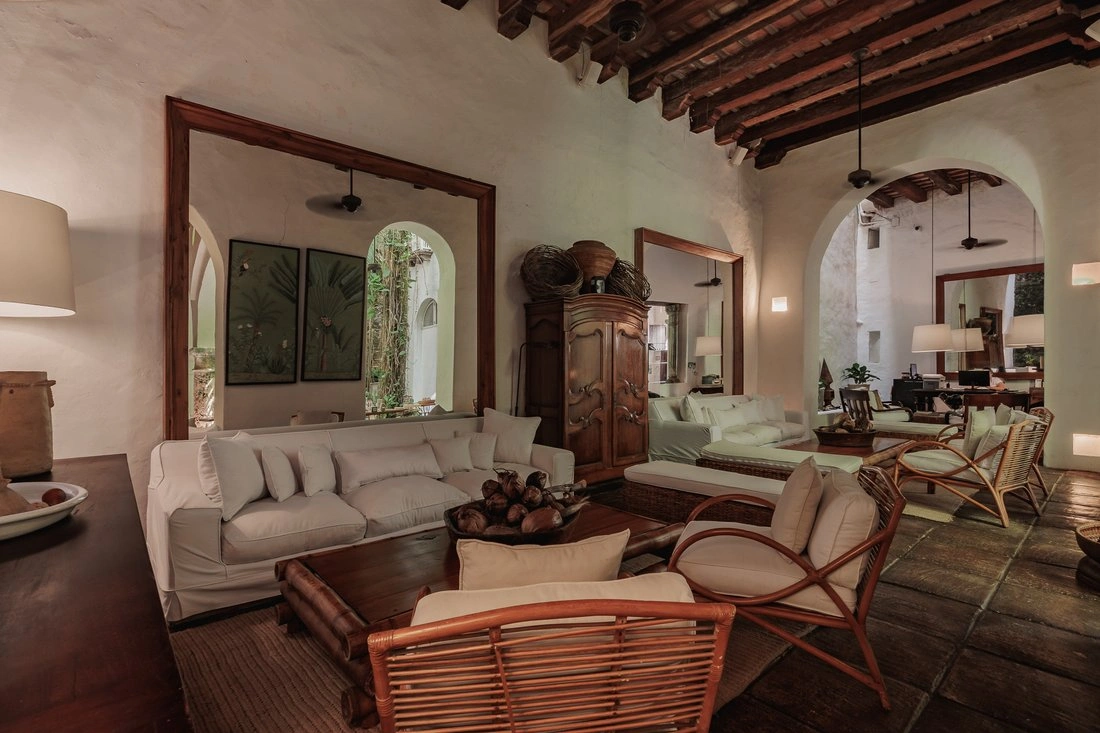 House 6+1 with fireplace in Cartagena, Colombia