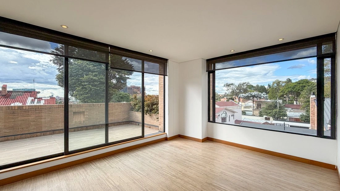 复式公寓 286 m2 带阳台,位于哥伦比亚波哥大