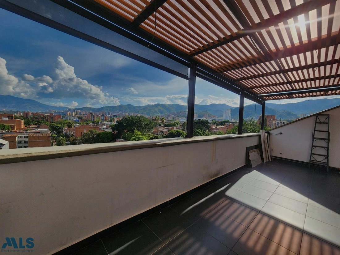 Penthouse 624 m2 with panoramic view in Medellin, Colombia