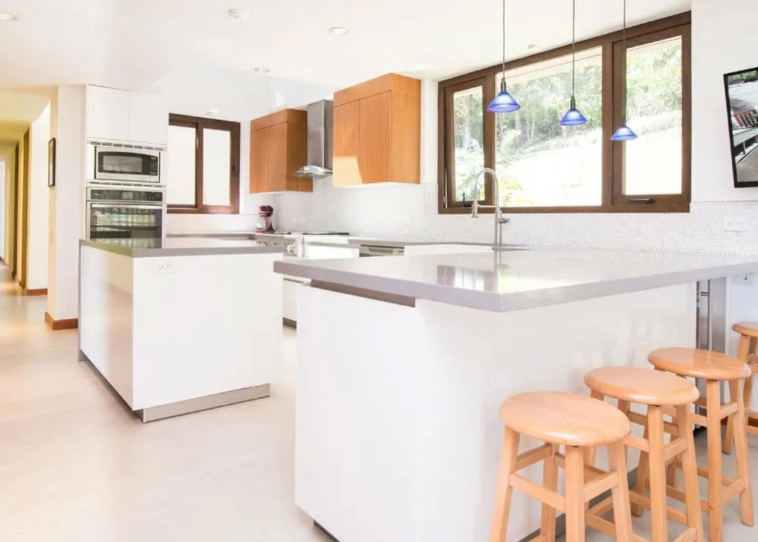 哥斯达黎加埃斯卡苏 551 m2 带按摩浴缸的房屋