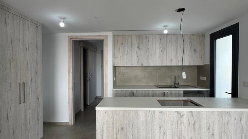 Moderne 80 m² Wohnung in Strovolos, Zypern