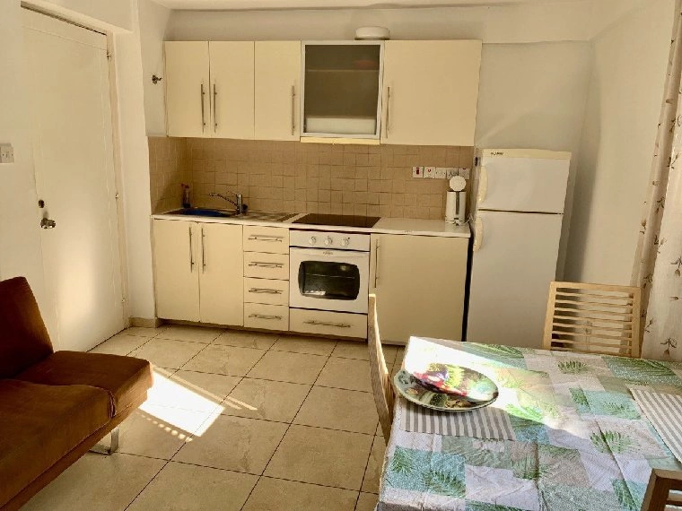 Wohnung 44 m² mit offenem Stellplatz in Germasogeia, Zypern