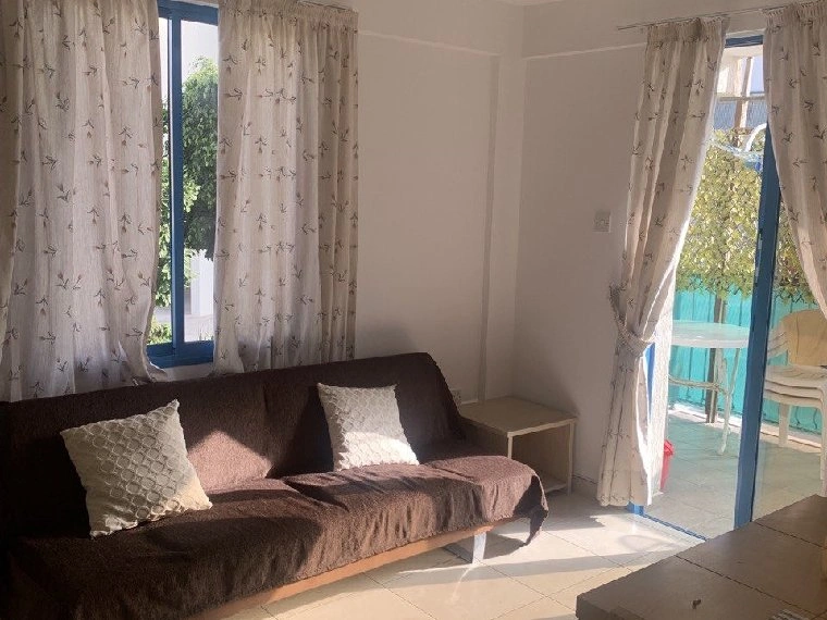 Wohnung 44 m² mit offenem Stellplatz in Germasogeia, Zypern