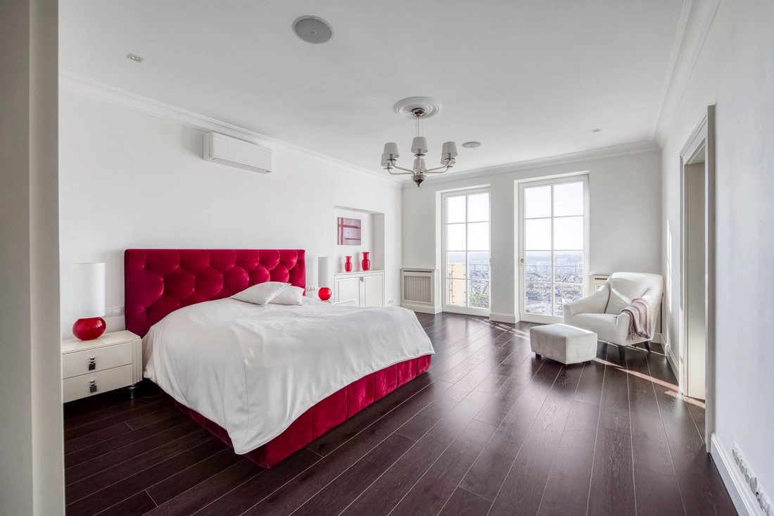 捷克布拉格 9卧独栋房