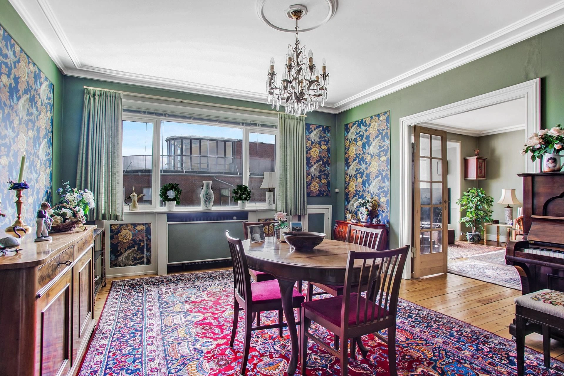 Apartamento iluminado com layout funcional em Copenhague, Dinamarca