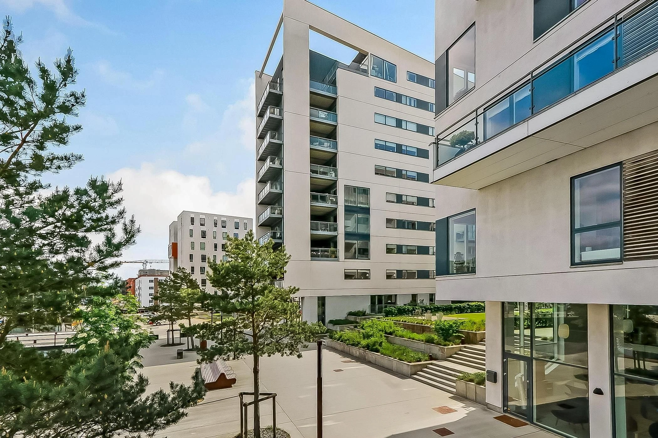 덴마크 오덴세 명문 지역의 넓은 5베드룸 아파트