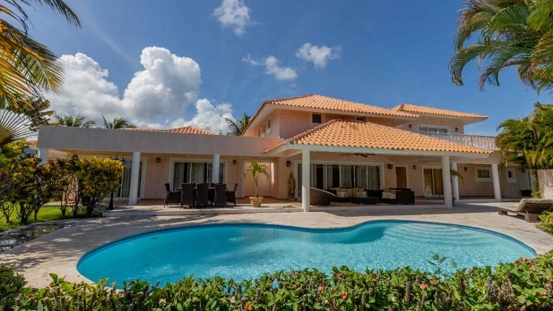 Geräumige Villa (675 m²) in Bavaro, Dominikanische Republik