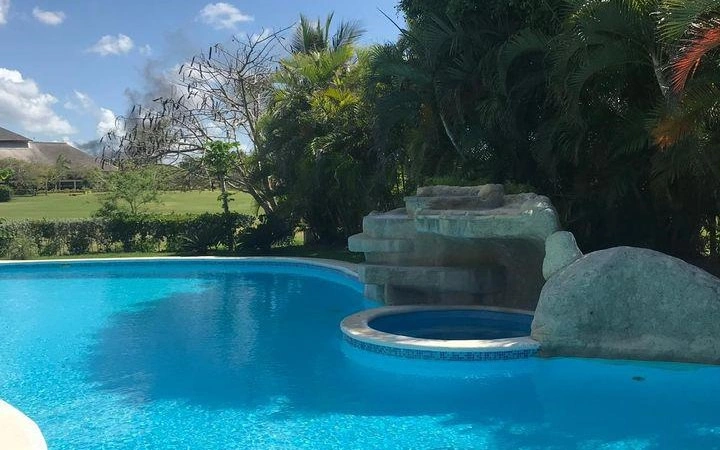 多米尼加共和国巴瓦罗——宽敞三卧别墅