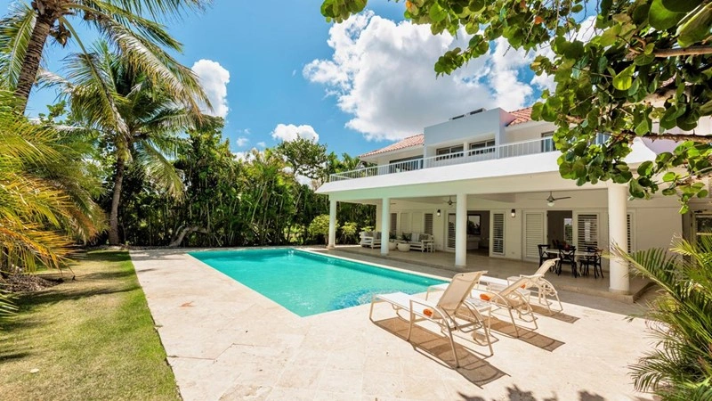 Geräumige Villa (599 m²) in Bavaro, Dominikanische Republik