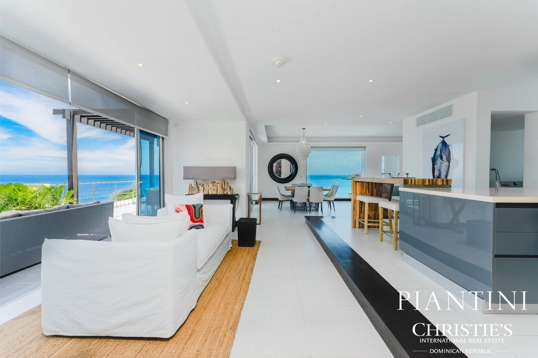 Penthouse 4+1 with ocean view in Cabarete, Dominican Republic