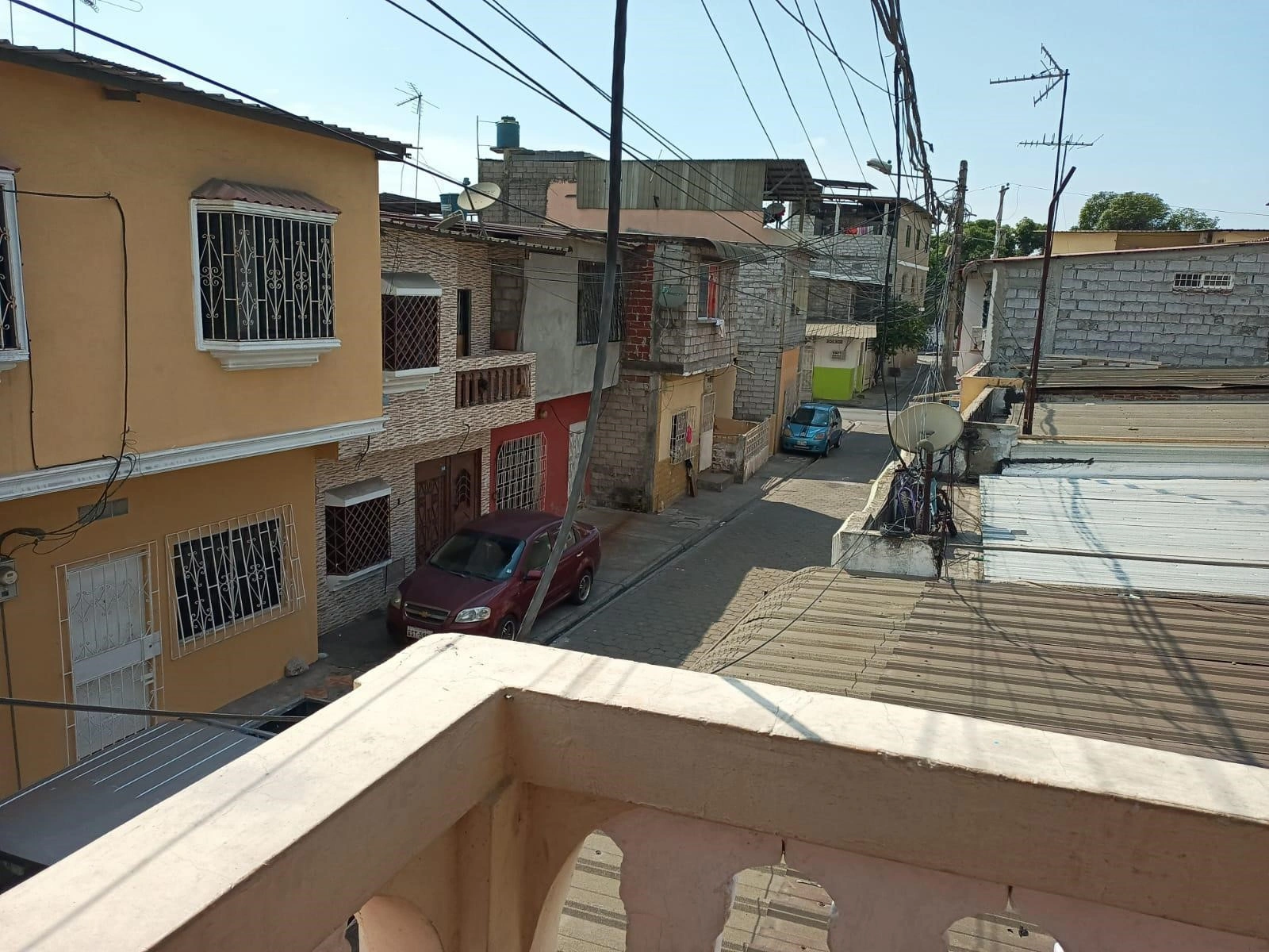 瓜亚基尔,厄瓜多尔 带花园的房屋 81 m2