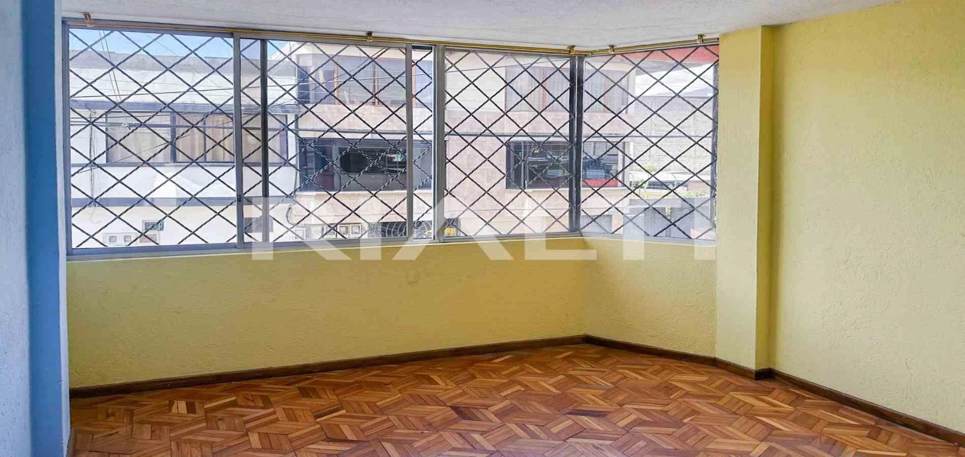 Casa 10+1 con parcheggio a Quito, Ecuador