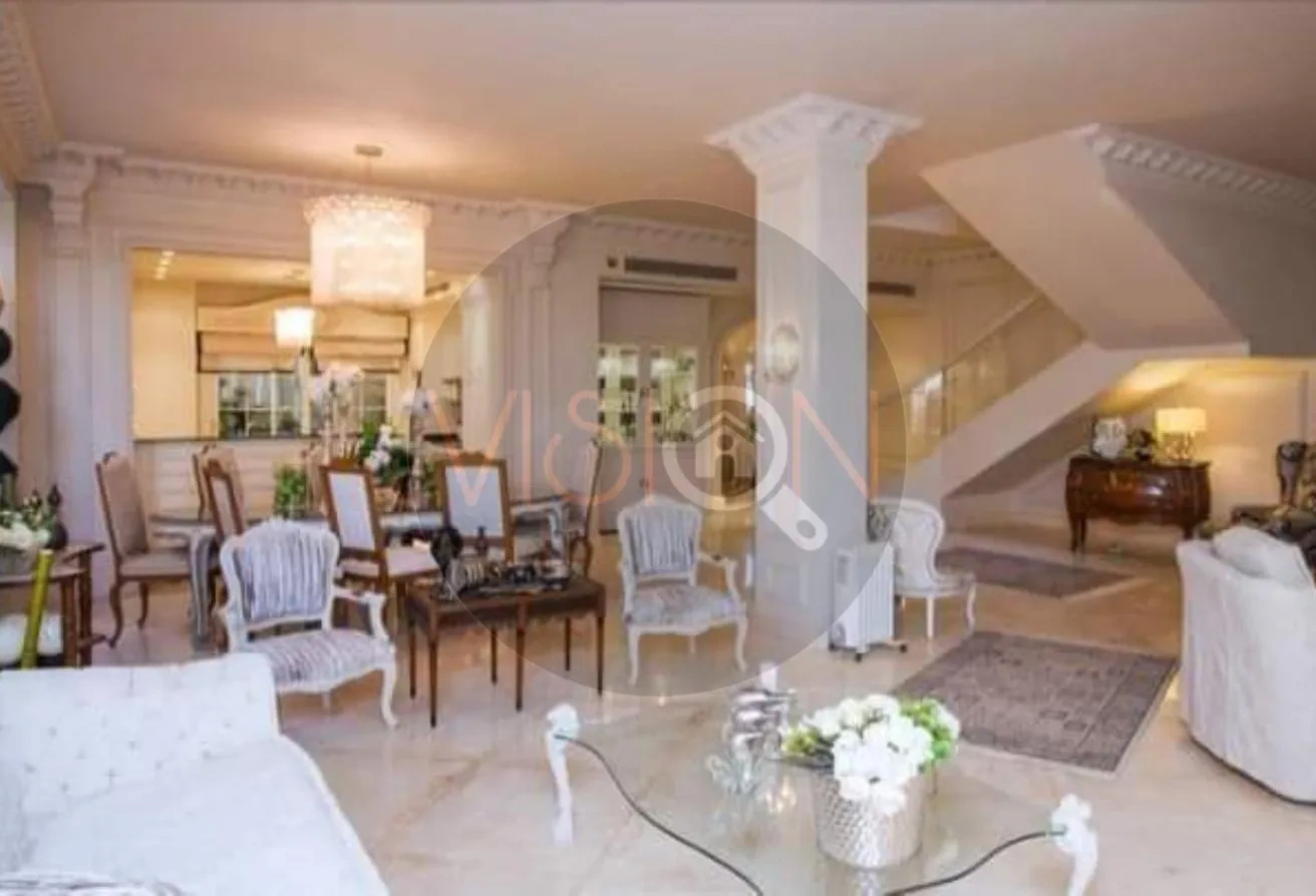 فيلا واسعة مكوّنة من 5 غرف نوم في الإسكندرية، مصر