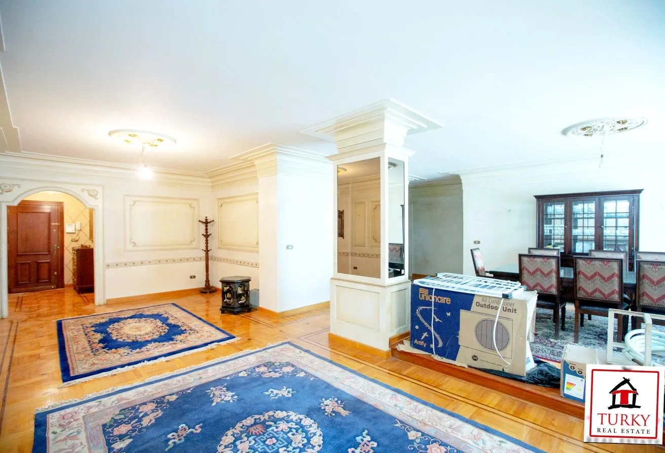 شقة فسيحة بمساحة 225 م² في الإسكندرية، مصر