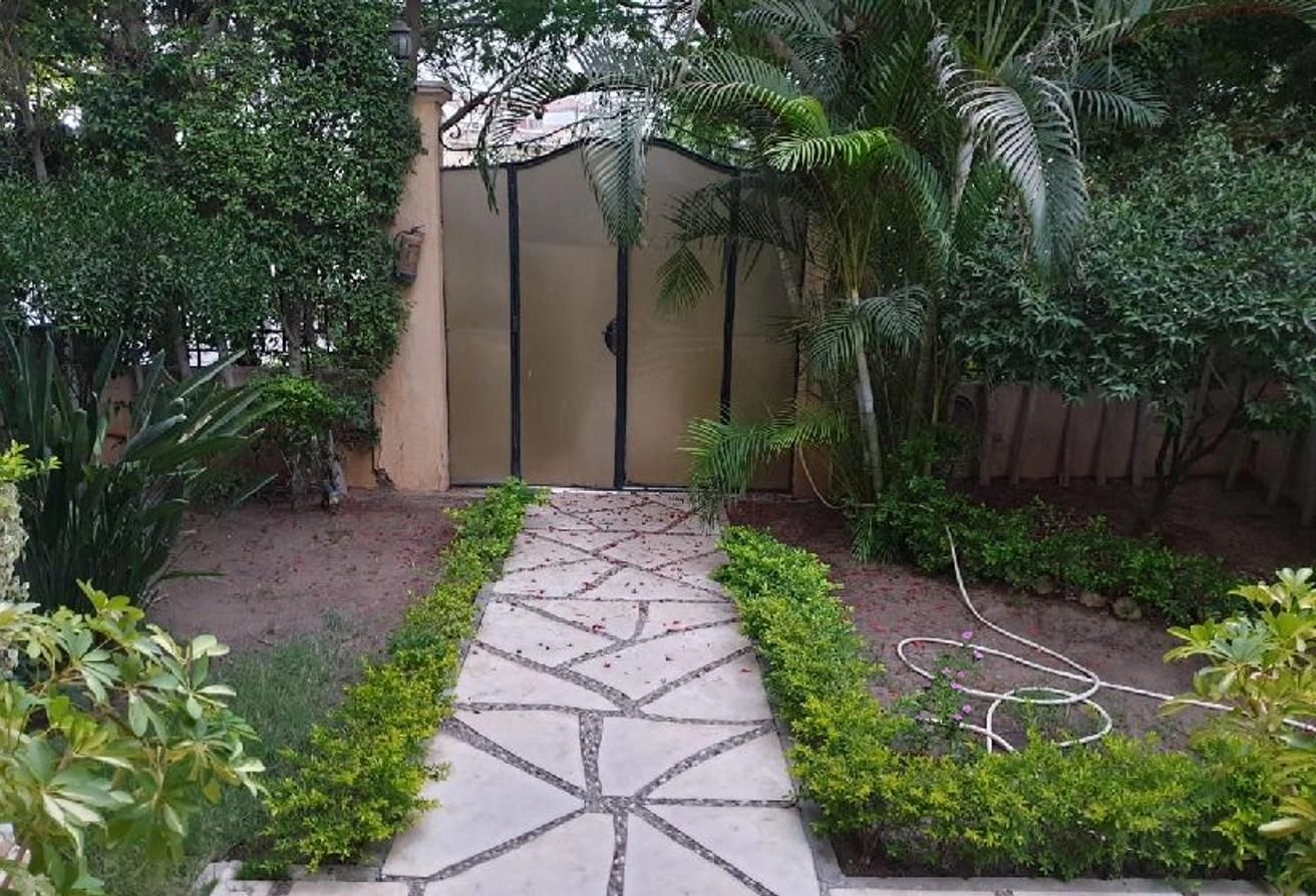 埃及吉萨市舒适 4+1 别墅