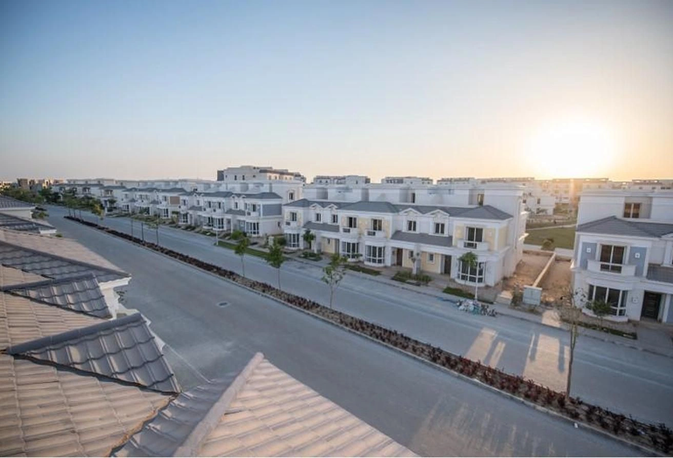 فيلا رائعة مكونة من 5 غرف نوم في الجيزة، مصر