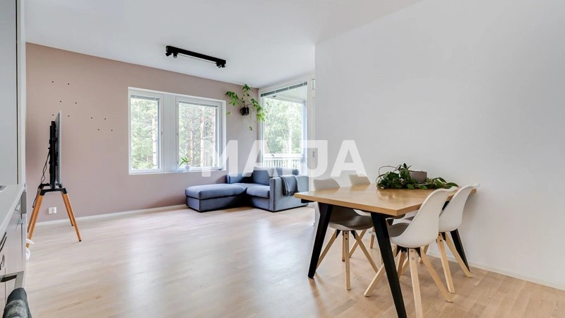 Espoo, Finland में 52 m2 का आरामदायक अपार्टमेंट