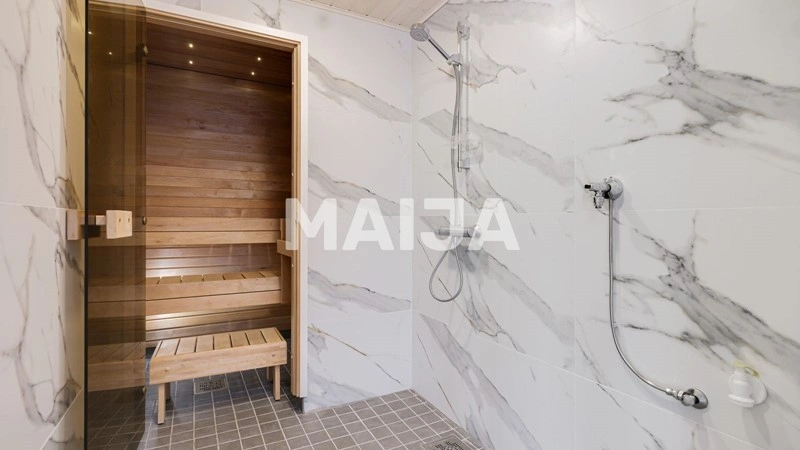 Vantaa, Finland में 51 m2 का आरामदायक घर