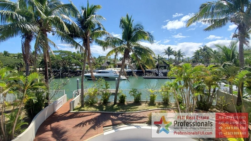 斐济劳托卡 5+1 房屋(带车库)