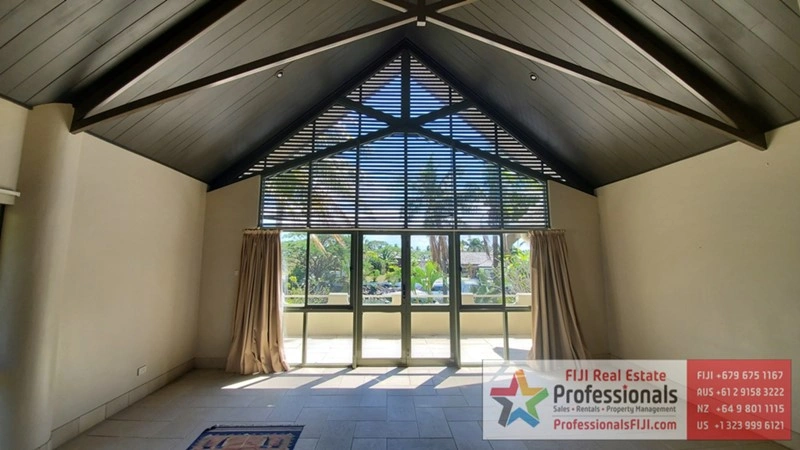 斐济劳托卡 5+1 房屋(带车库)