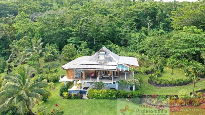 斐济 Vanua Levu:4+1 住宅,带露天泳池