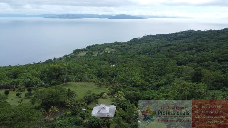 斐济 Vanua Levu:4+1 住宅,带露天泳池