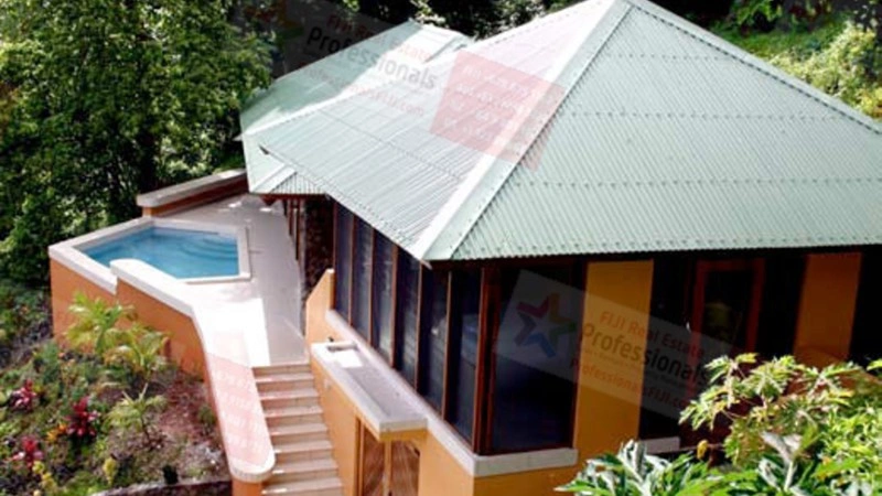 House 155 m2 with parking in Savusavu, Fiji