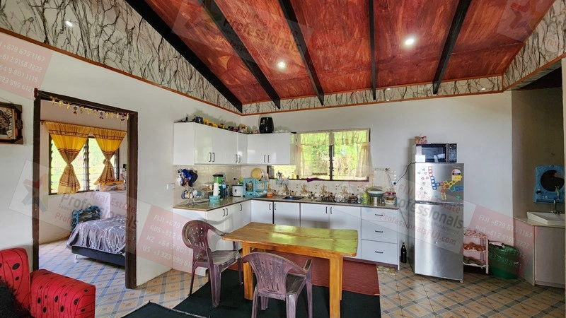 萨武萨武 120 m2 带停车位的房屋