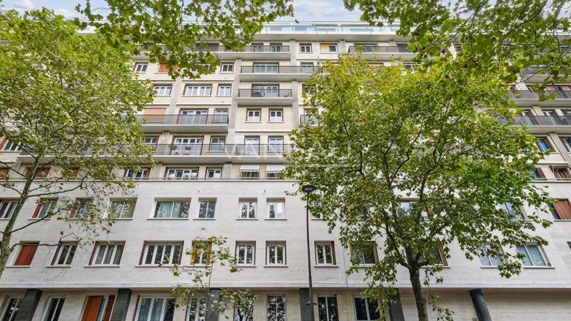 Familienfreundliche Wohnung 0+1 in Paris, Frankreich