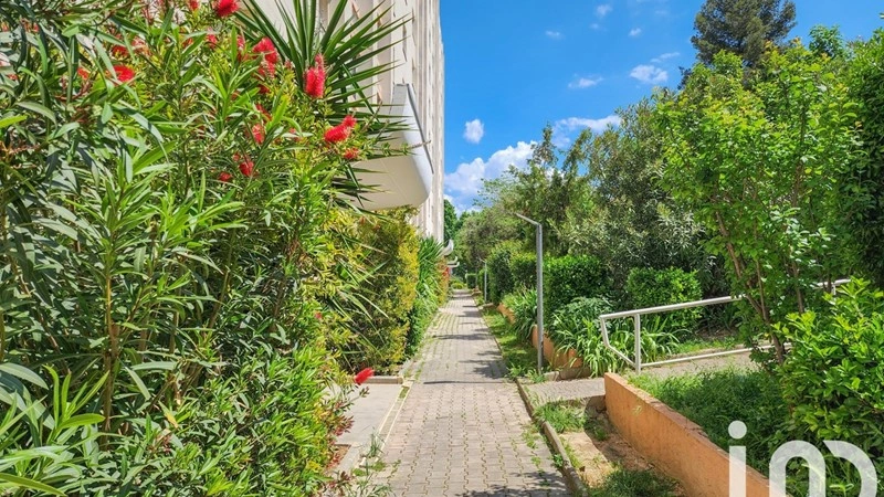 मार्सेई, फ्रांस में 2+1 विशाल अपार्टमेंट