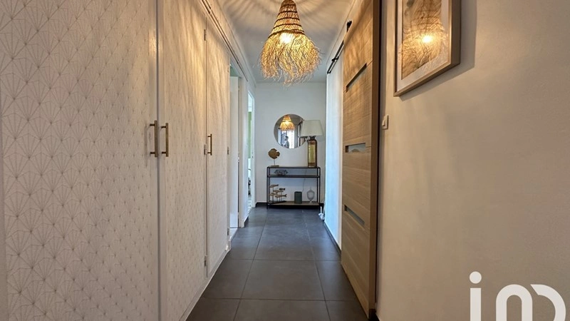 발코니가 있는 아름다운 아파트 81 m2, 프랑스 마르세유