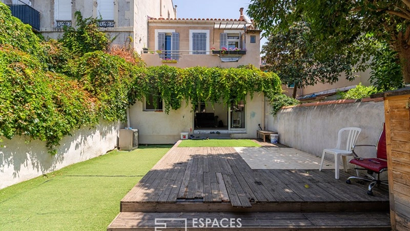 马赛翻新公寓(4室1厅)