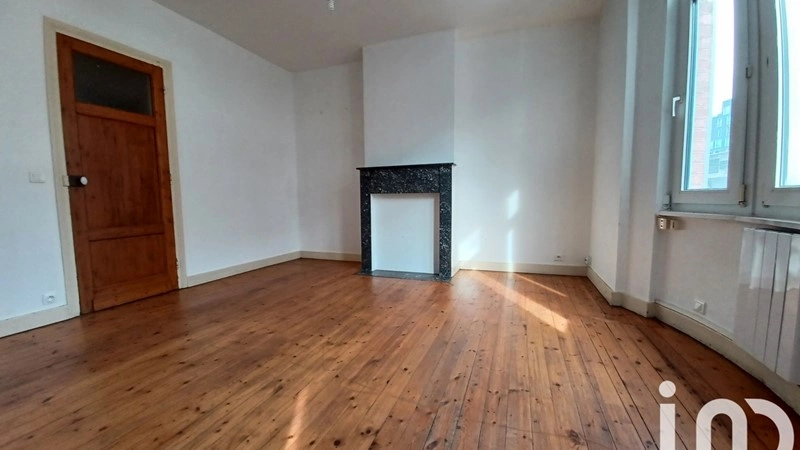 लिले, फ्रांस में आकर्षक 2+1 अपार्टमेंट