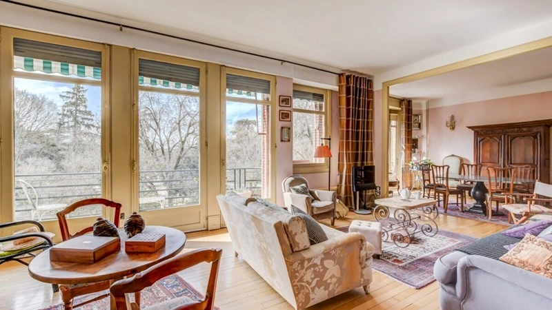 टूलूज़, फ्रांस में धूप से भरा 3+1 अपार्टमेंट