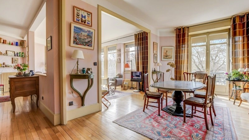 टूलूज़, फ्रांस में धूप से भरा 3+1 अपार्टमेंट