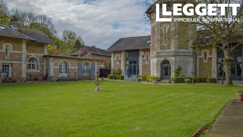 Hauts-de-France, फ्रांस में आरामदायक 8+1 घर