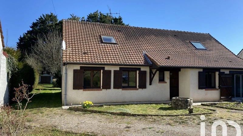 हाउट्स-डी-फ्रांस, फ्रांस में 142 वर्ग मीटर का आरामदायक घर