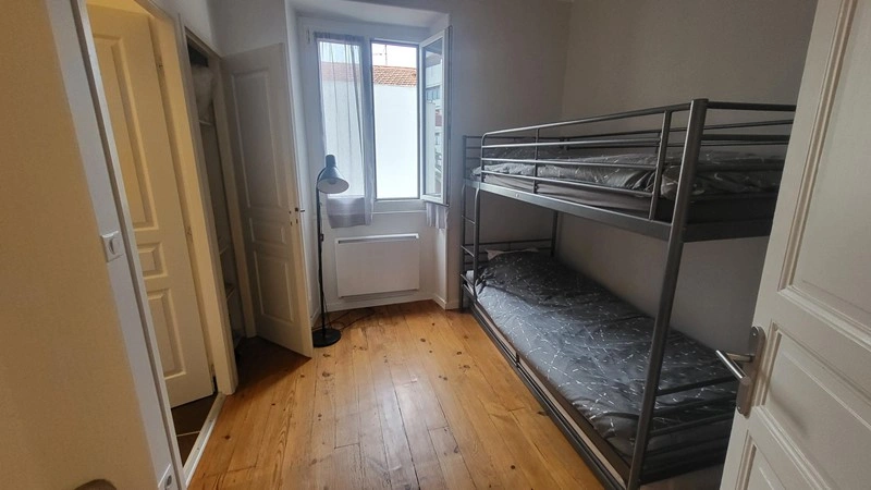 नौवेल-आक्विटेन, फ्रांस में 56 म² का आरामदायक अपार्टमेंट