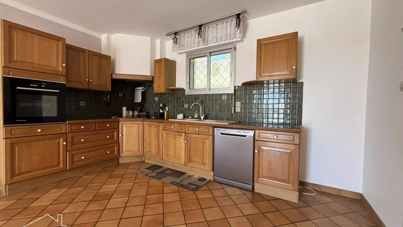 नौवेल-अकीटेन, फ्रांस में 140 म2 का आरामदायक घर