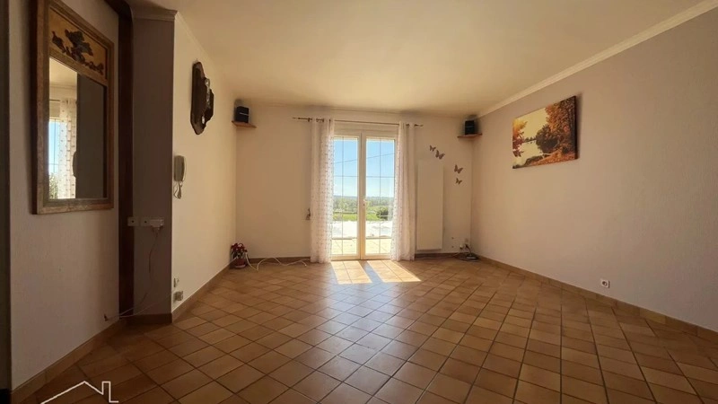 नौवेल-अकीटेन, फ्रांस में 140 म2 का आरामदायक घर