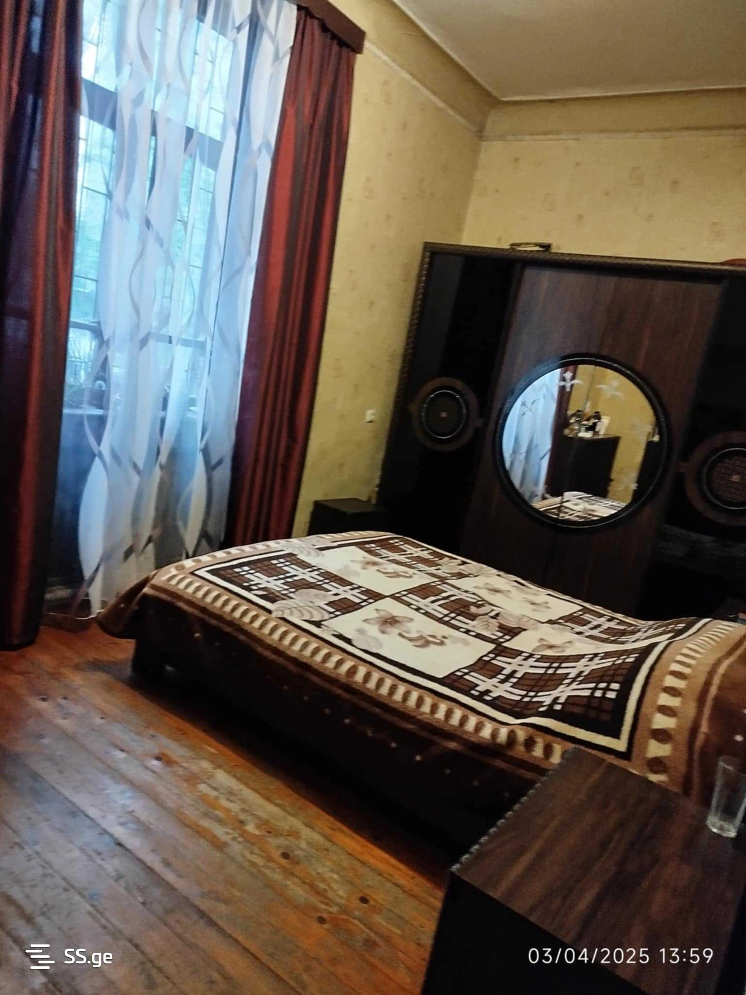 شقة مشرقة مكونة من 3 غرف نوم في كوتايسي، جورجيا