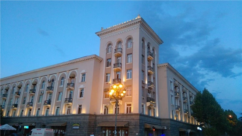 Spacious apartment 150 m2 in Rustavi, Georgia